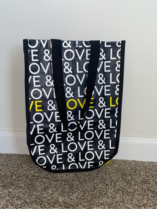 Kendra Scott Handbags - Kendra Scott reusable tote bag